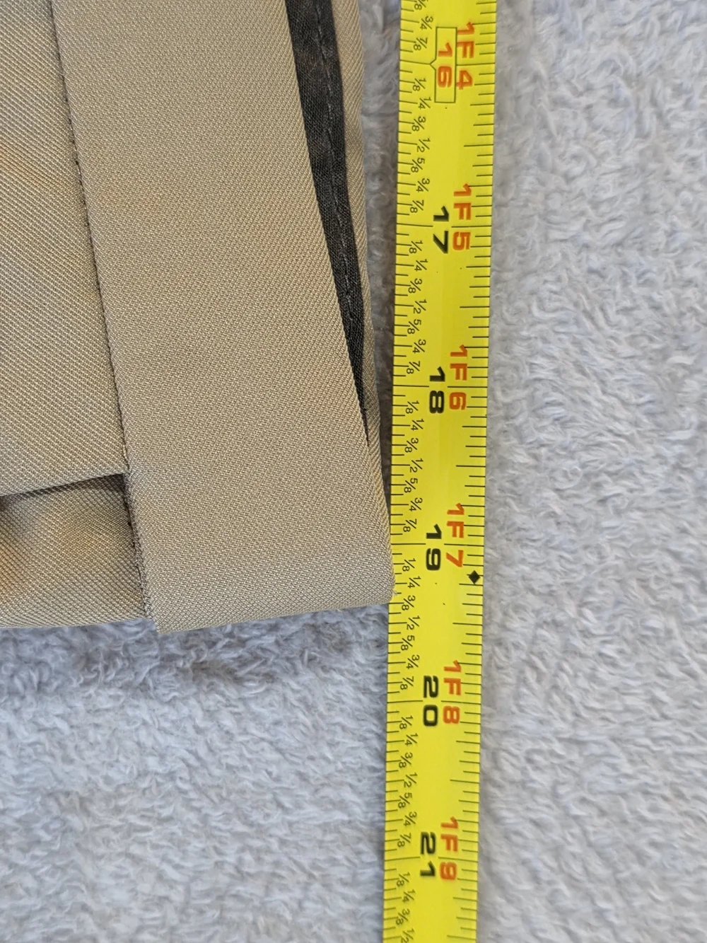 Haggar Cool 18 Pro Khaki Pants Men’s 38x30 Classic Fit